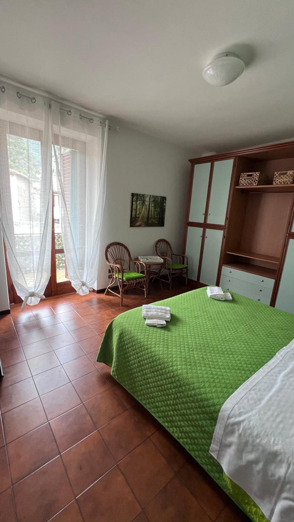 Casa Caterina 2 Storey House, With A Mountain View Toscolano-Maderno Exterior foto